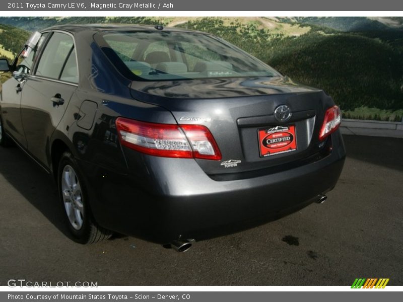 Magnetic Gray Metallic / Ash 2011 Toyota Camry LE V6