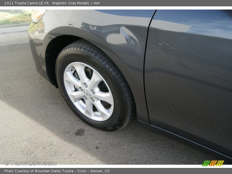 Magnetic Gray Metallic / Ash 2011 Toyota Camry LE V6