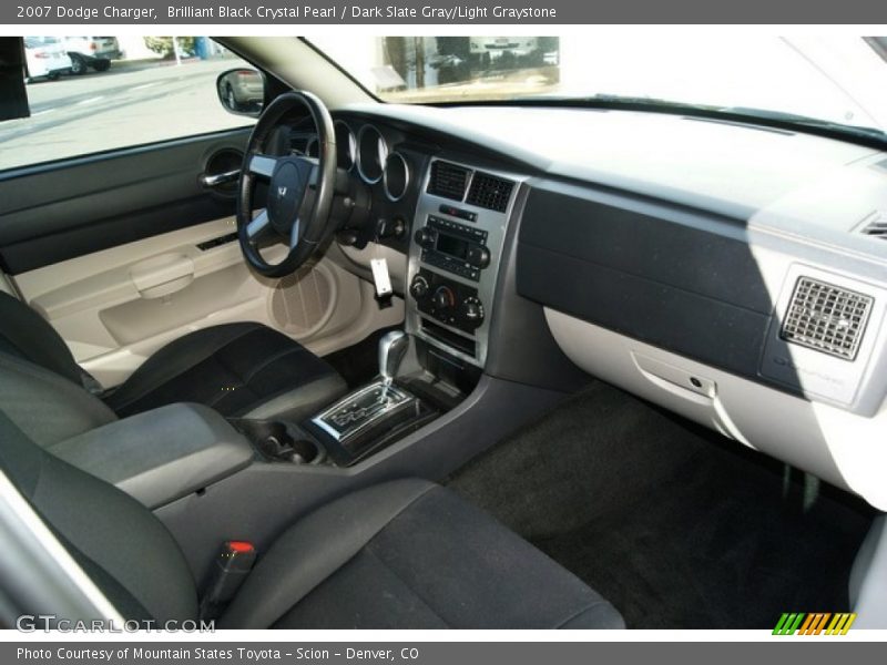 Brilliant Black Crystal Pearl / Dark Slate Gray/Light Graystone 2007 Dodge Charger