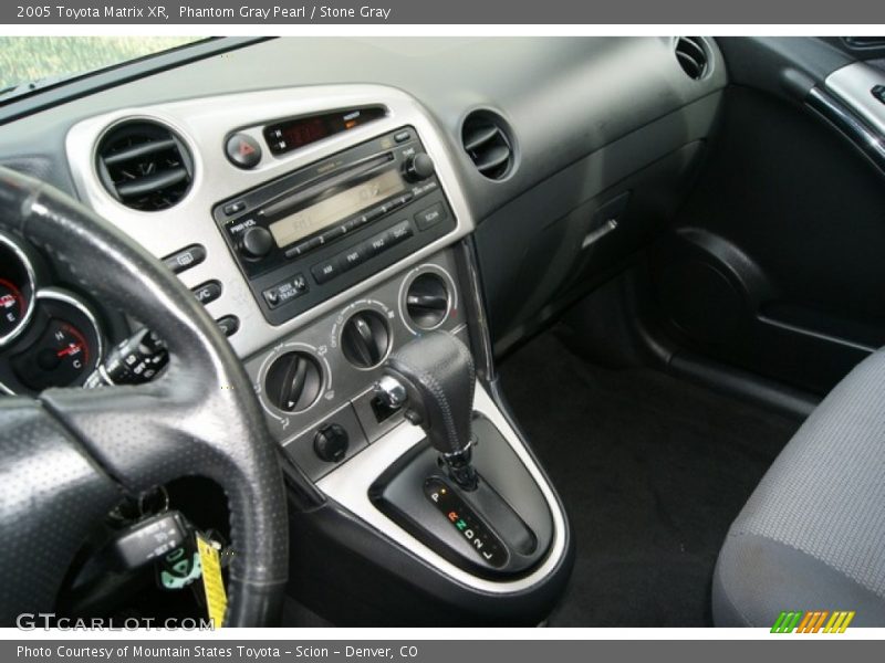 Phantom Gray Pearl / Stone Gray 2005 Toyota Matrix XR