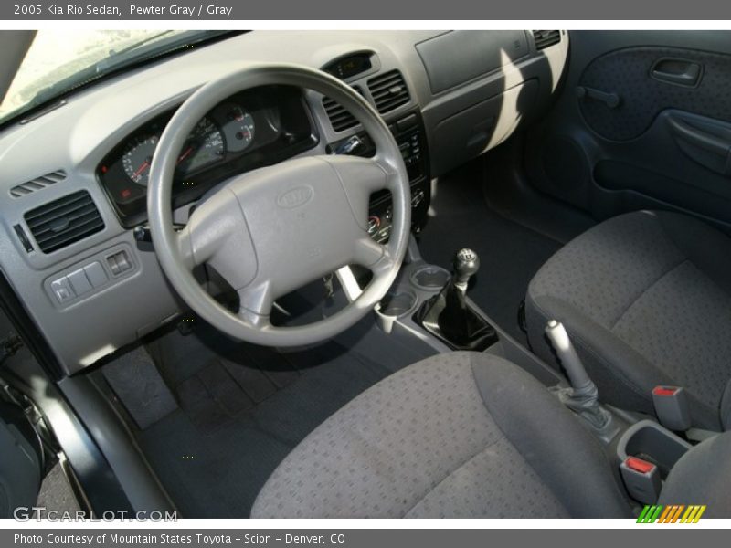 Pewter Gray / Gray 2005 Kia Rio Sedan