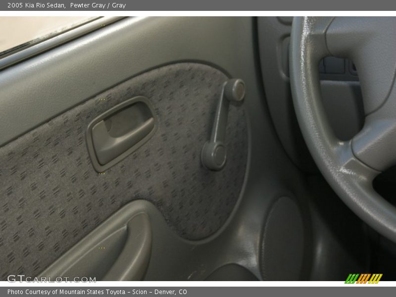 Pewter Gray / Gray 2005 Kia Rio Sedan