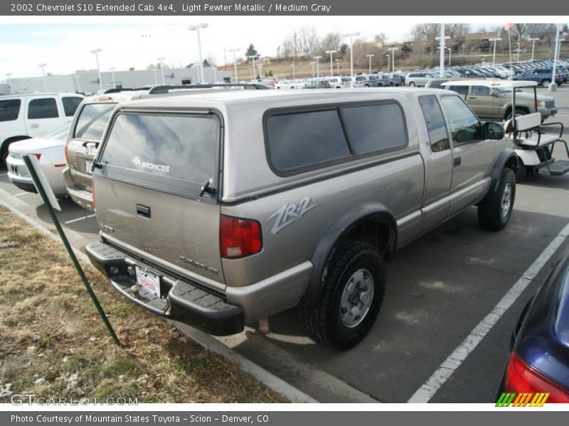 Light Pewter Metallic / Medium Gray 2002 Chevrolet S10 Extended Cab 4x4