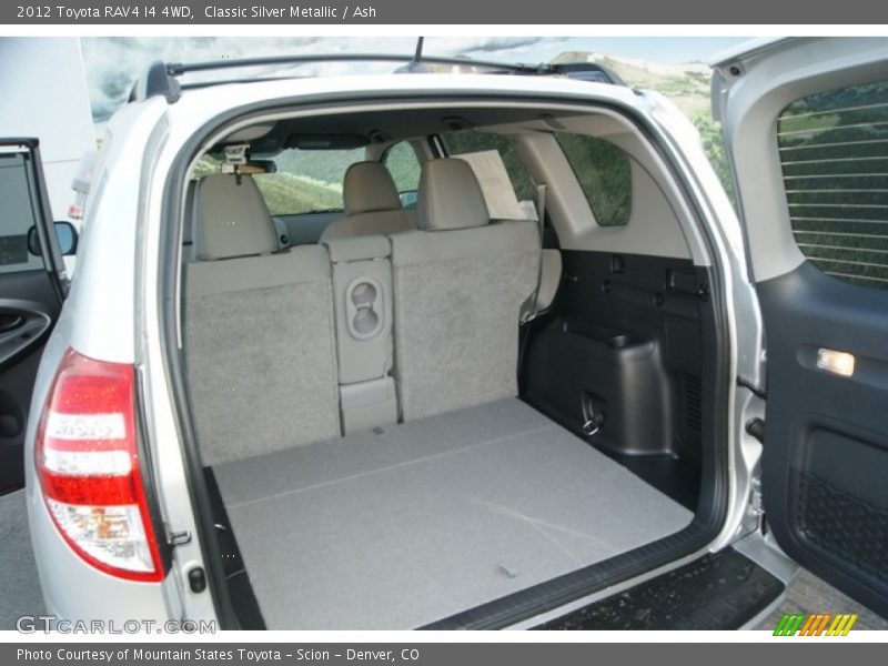  2012 RAV4 I4 4WD Trunk