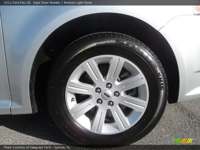 Ingot Silver Metallic / Medium Light Stone 2011 Ford Flex SE