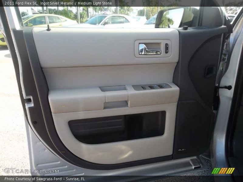 Ingot Silver Metallic / Medium Light Stone 2011 Ford Flex SE