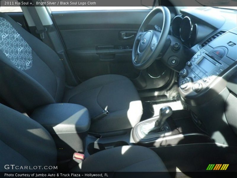 Bright Silver / Black Soul Logo Cloth 2011 Kia Soul +
