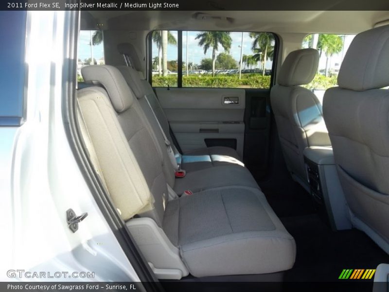 Ingot Silver Metallic / Medium Light Stone 2011 Ford Flex SE