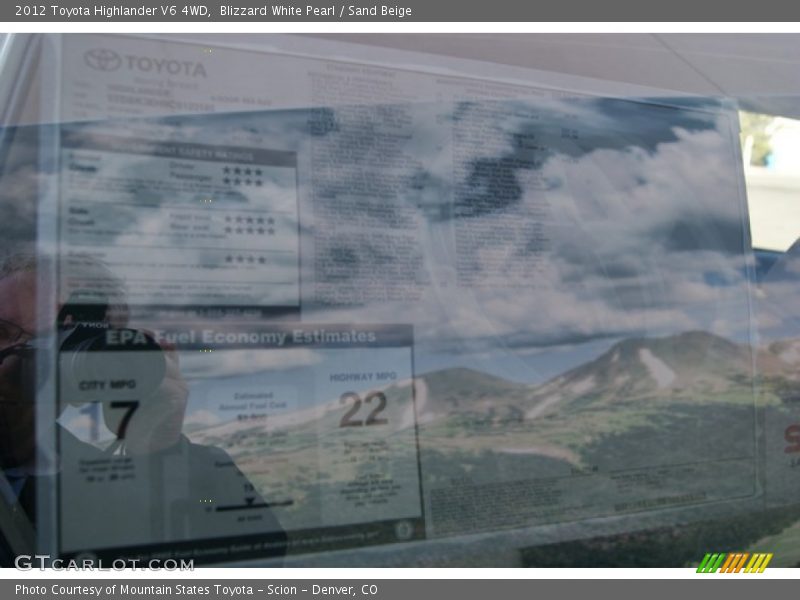 Blizzard White Pearl / Sand Beige 2012 Toyota Highlander V6 4WD