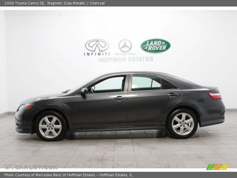 Magnetic Gray Metallic / Charcoal 2009 Toyota Camry SE