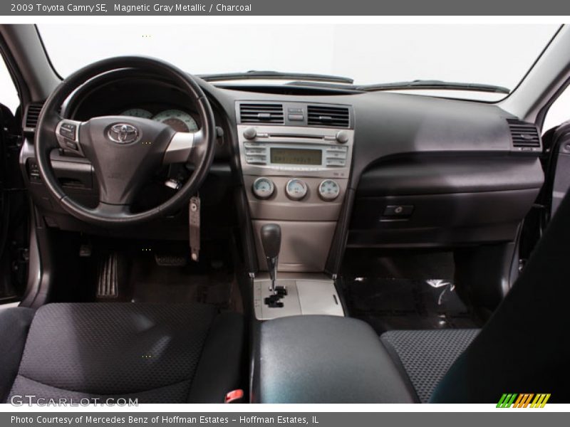 Magnetic Gray Metallic / Charcoal 2009 Toyota Camry SE