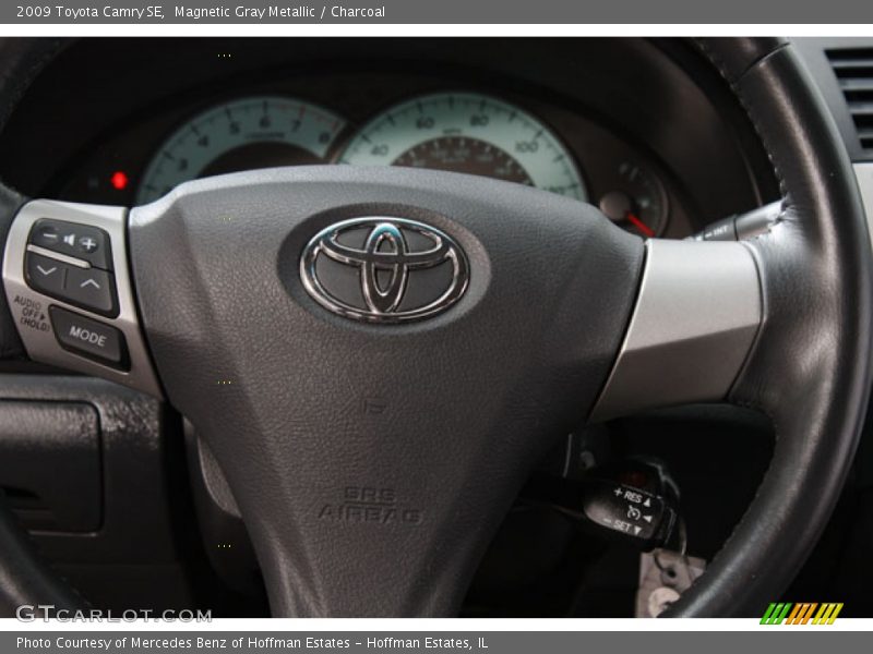 Magnetic Gray Metallic / Charcoal 2009 Toyota Camry SE