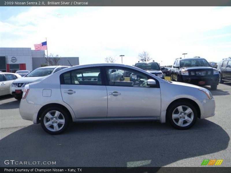 Brilliant Silver / Charcoal 2009 Nissan Sentra 2.0