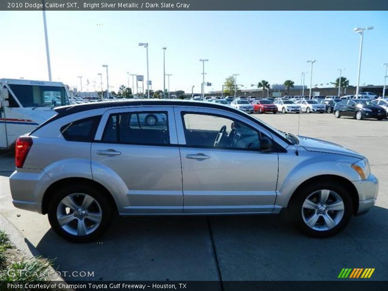Bright Silver Metallic / Dark Slate Gray 2010 Dodge Caliber SXT