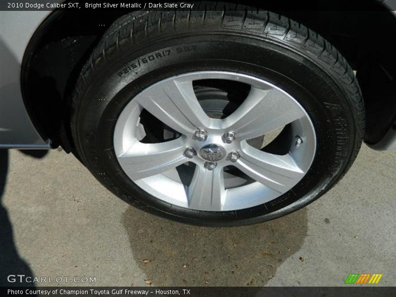 Bright Silver Metallic / Dark Slate Gray 2010 Dodge Caliber SXT