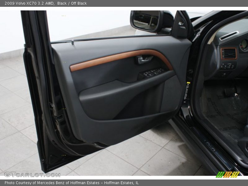 Black / Off Black 2009 Volvo XC70 3.2 AWD