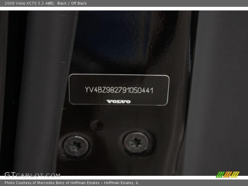 Black / Off Black 2009 Volvo XC70 3.2 AWD