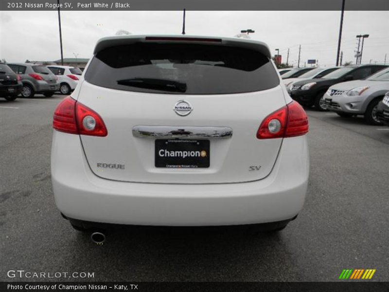 Pearl White / Black 2012 Nissan Rogue SV