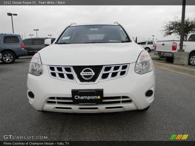 Pearl White / Black 2012 Nissan Rogue SV