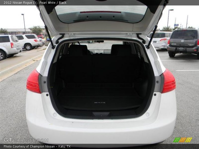 Pearl White / Black 2012 Nissan Rogue SV