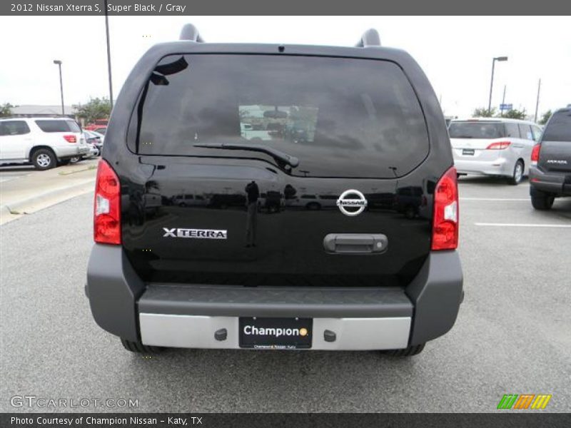 Super Black / Gray 2012 Nissan Xterra S