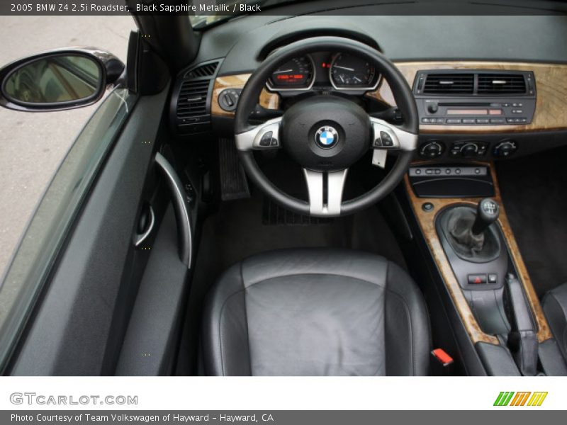 Black Sapphire Metallic / Black 2005 BMW Z4 2.5i Roadster