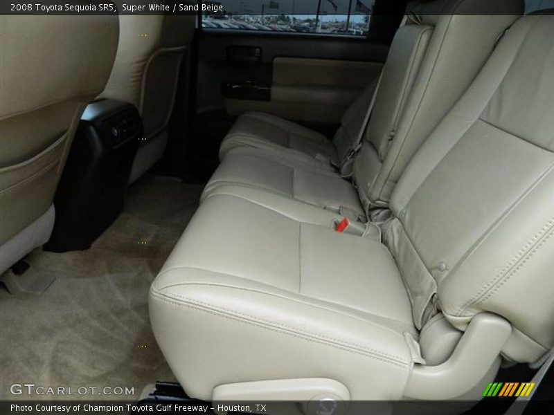 Super White / Sand Beige 2008 Toyota Sequoia SR5