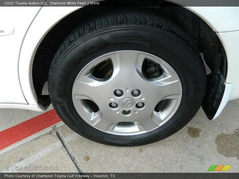 Diamond White Pearl / Stone 2003 Toyota Avalon XLS