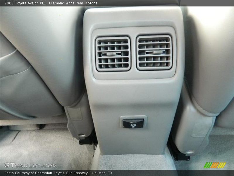 Diamond White Pearl / Stone 2003 Toyota Avalon XLS