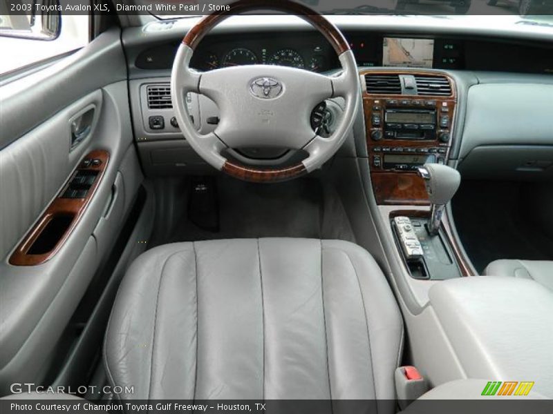 Diamond White Pearl / Stone 2003 Toyota Avalon XLS