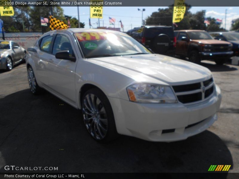 Stone White / Dark Khaki/Light Graystone 2008 Dodge Avenger SE