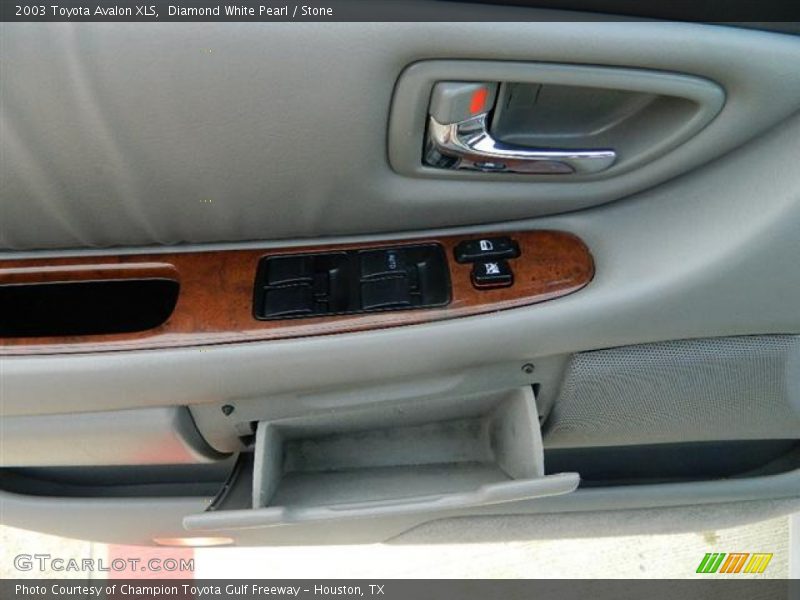Diamond White Pearl / Stone 2003 Toyota Avalon XLS