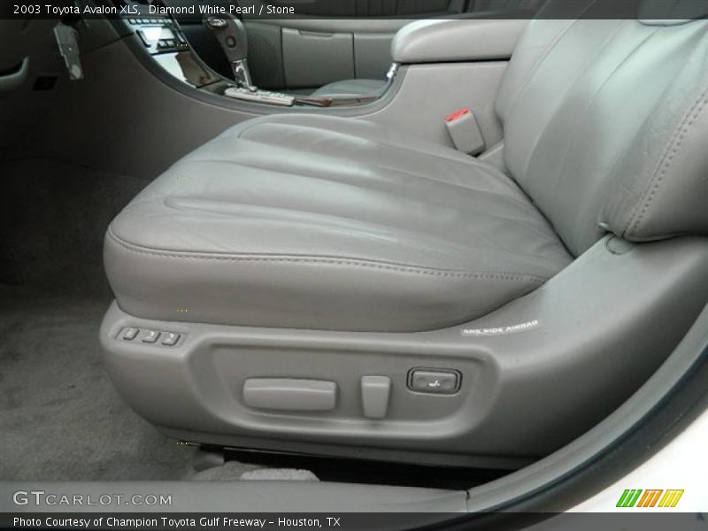 Diamond White Pearl / Stone 2003 Toyota Avalon XLS