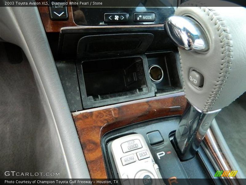 Diamond White Pearl / Stone 2003 Toyota Avalon XLS