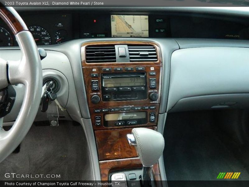 Diamond White Pearl / Stone 2003 Toyota Avalon XLS