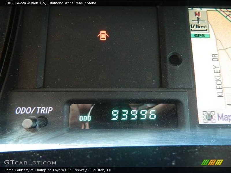 Diamond White Pearl / Stone 2003 Toyota Avalon XLS