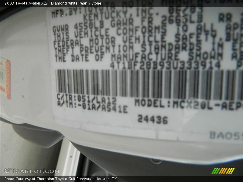 Diamond White Pearl / Stone 2003 Toyota Avalon XLS