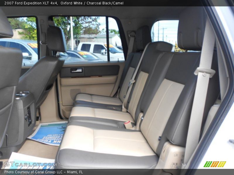 Oxford White / Charcoal Black/Camel 2007 Ford Expedition XLT 4x4