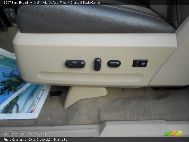 Oxford White / Charcoal Black/Camel 2007 Ford Expedition XLT 4x4