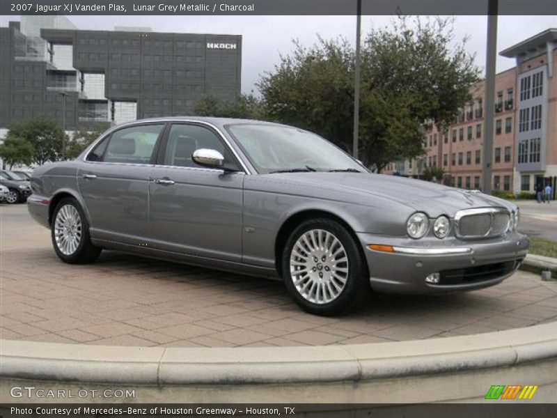 Lunar Grey Metallic / Charcoal 2007 Jaguar XJ Vanden Plas