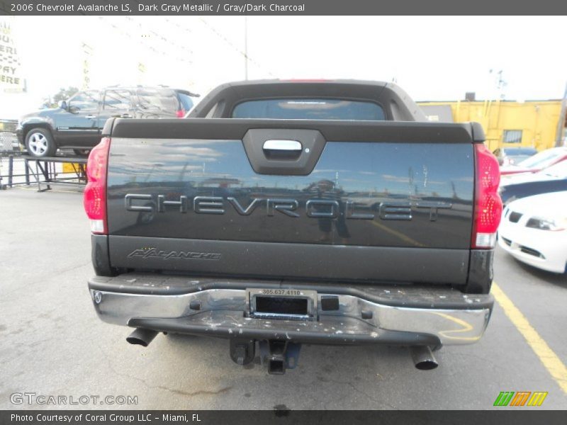 Dark Gray Metallic / Gray/Dark Charcoal 2006 Chevrolet Avalanche LS