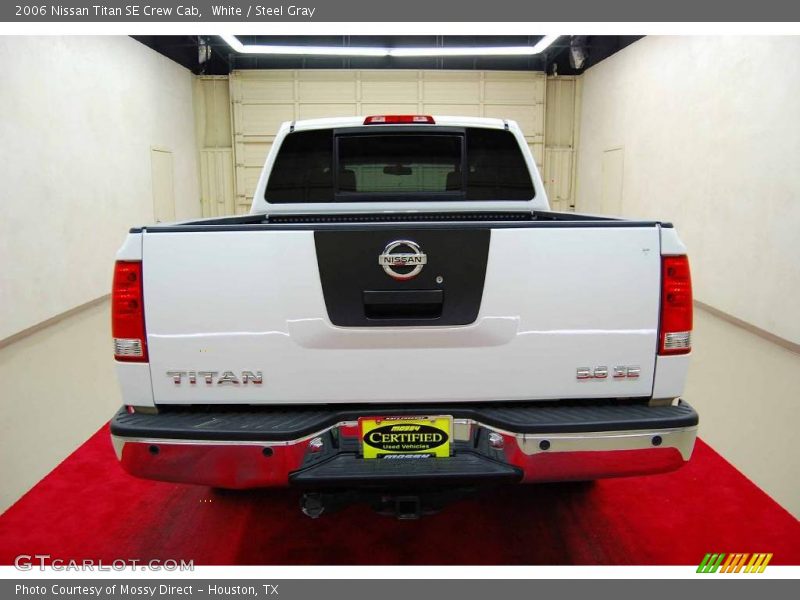 White / Steel Gray 2006 Nissan Titan SE Crew Cab