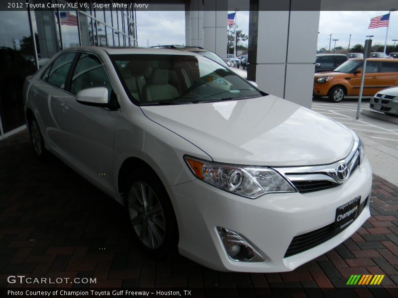 Super White / Ivory 2012 Toyota Camry XLE V6
