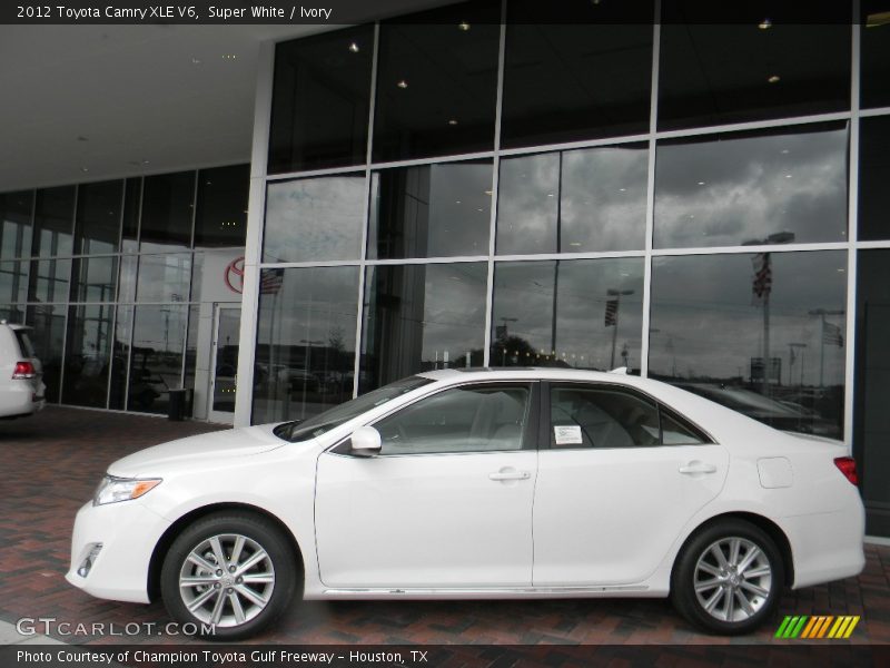  2012 Camry XLE V6 Super White