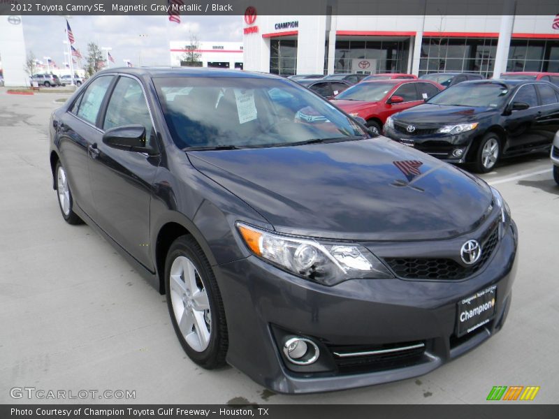 Magnetic Gray Metallic / Black 2012 Toyota Camry SE