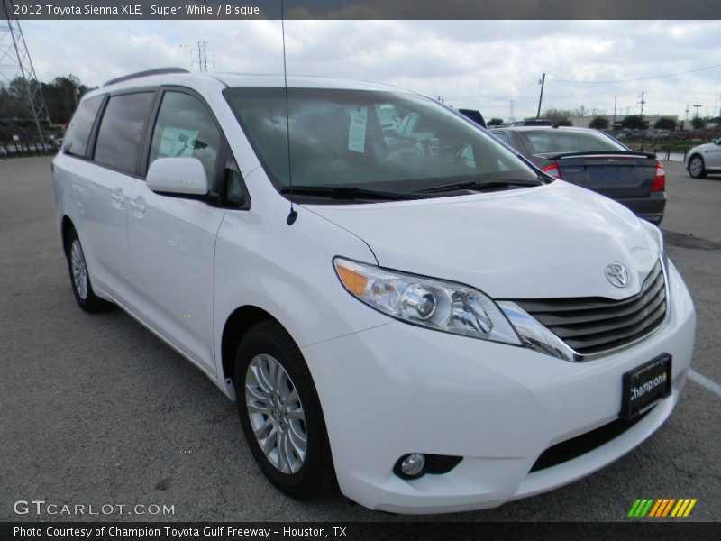 Super White / Bisque 2012 Toyota Sienna XLE