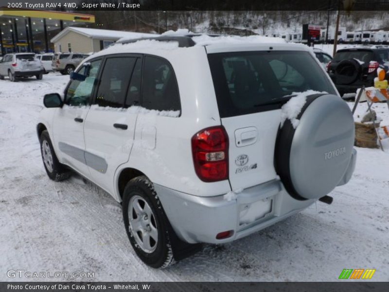 Super White / Taupe 2005 Toyota RAV4 4WD
