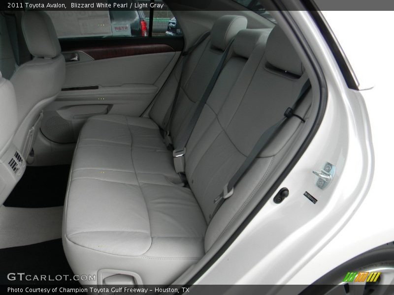 Blizzard White Pearl / Light Gray 2011 Toyota Avalon