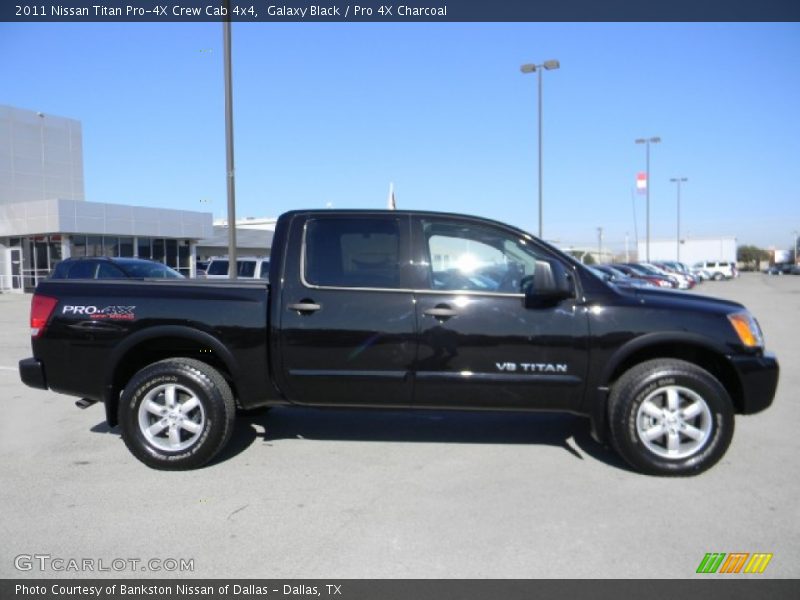 Galaxy Black / Pro 4X Charcoal 2011 Nissan Titan Pro-4X Crew Cab 4x4