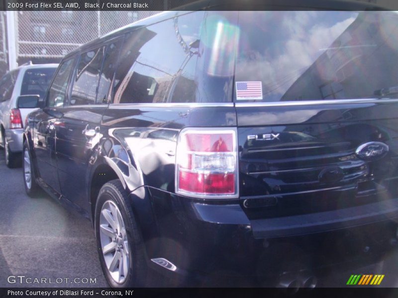Black / Charcoal Black 2009 Ford Flex SEL AWD